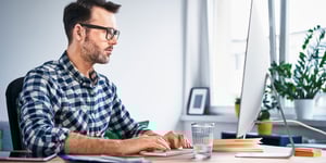 Oppdatering av OECDs mønsterskatteavtale 2025: Ny veiledning om hjemmekontor og risiko for fast driftssted